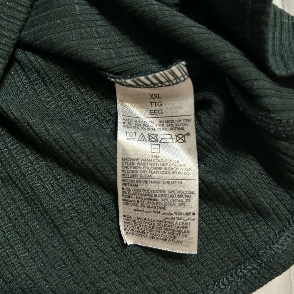 NWT XXL Ribbed Tank Top - Picture 3 of 4